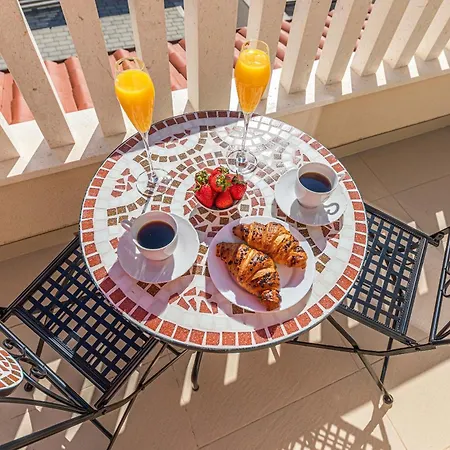 Semesterbostad House Mirrors *